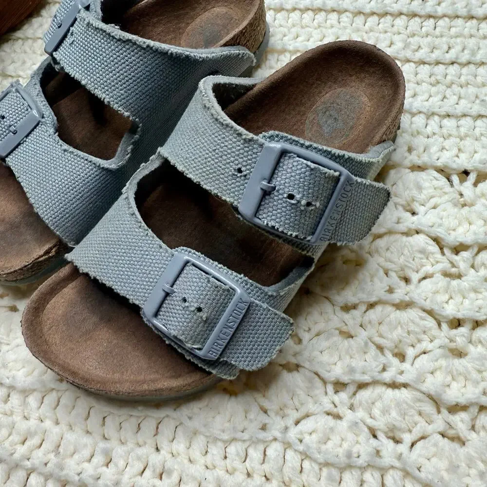 BIRKENSTOCK Kid's 170 27 US 9 9.5 Arizona Banded Buckle Vegan Sandal Shoes Gray
